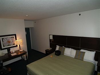 Niagara Plaza Hotel By Fairbridge Exteriör bild
